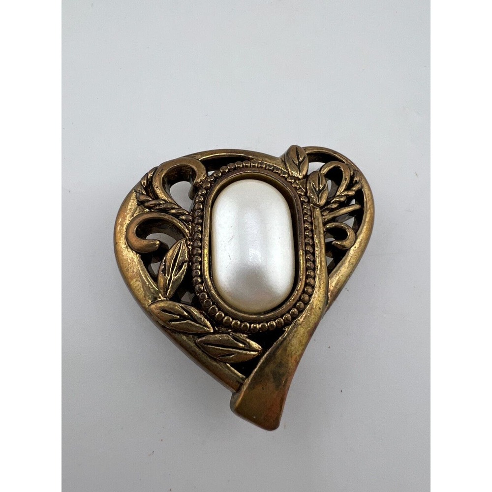 Vintage Button Heart Shape White Plastic with Antique Bronze Color 90s 80s